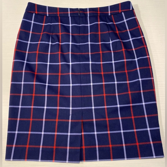 TOMMY HILFIGER SKIRT - Picture 2 of 2